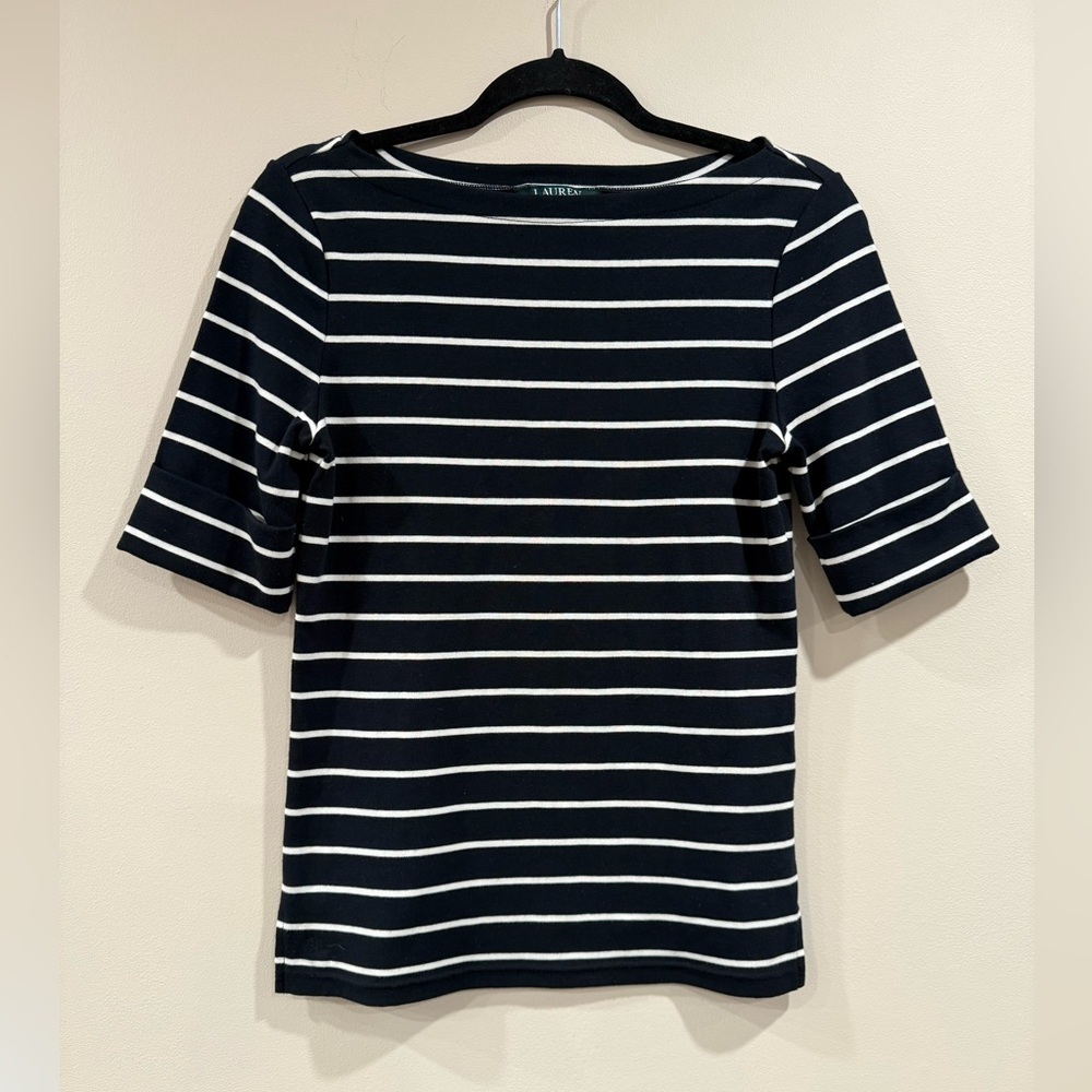 🔥Ralph Lauren White and Black women’s  Striped Short Sleeve Top Sz M EUC🔥